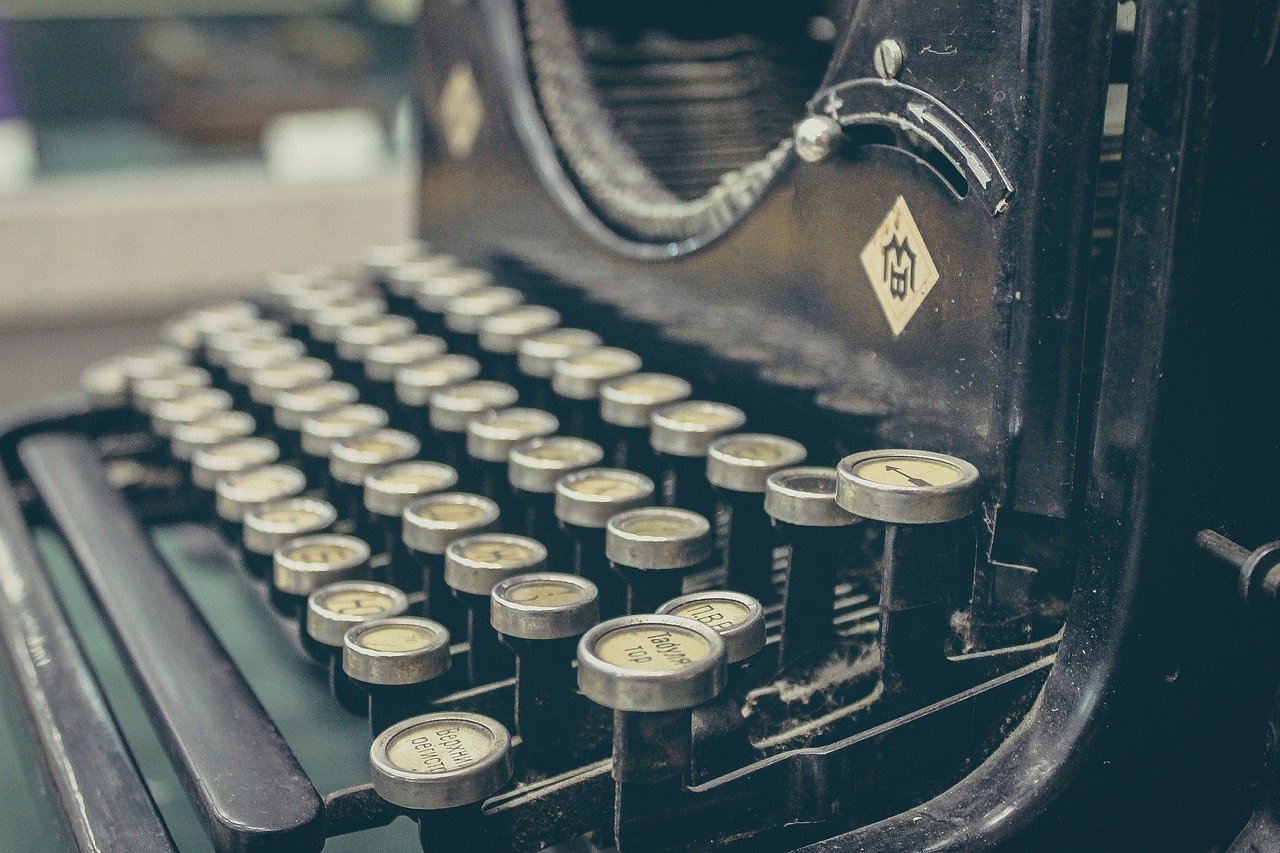 Typewriter: Old-Style Blogging